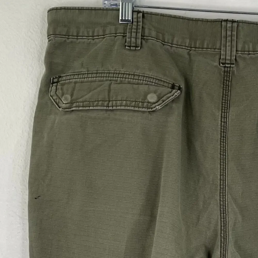 Carhartt Relaxed Fit Green Men's Cargo Work Shorts Ripstop Fabric Size 40
